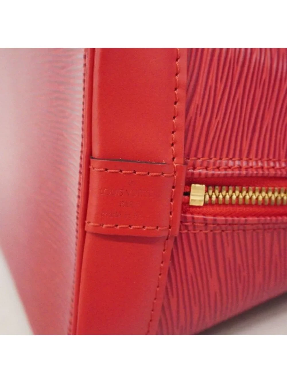 Louis Vuitton Handbag Epi Alma Castilian